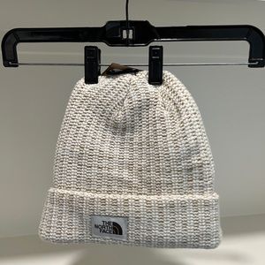 OFF WHITE KNIT NORTH FACE BEANIE